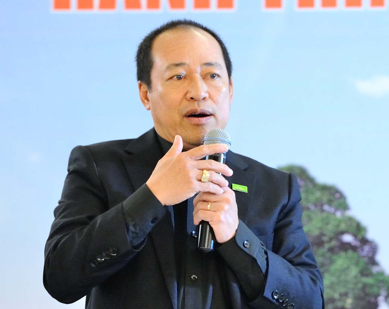 Ông Nguyễn Minh Tuấn